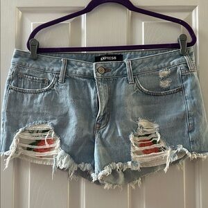 Express Low Rise Shortie Shorts With Embroidered Rose Detail Size 12 NWOT